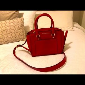 Michael Kors crossbody bag